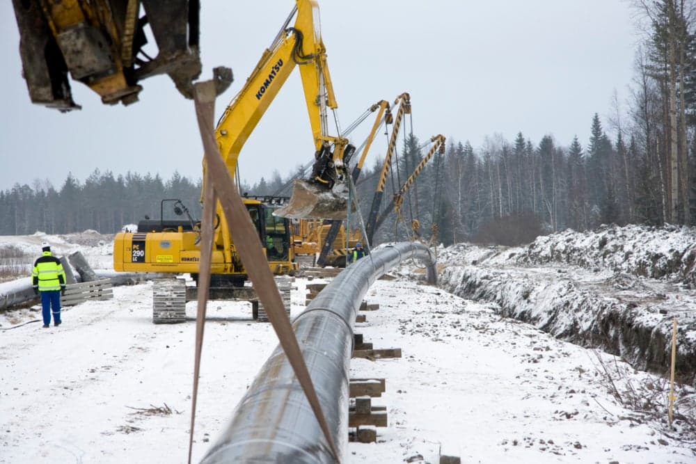 Canada Trims Pipeline Reviews as Industry Seeks More Details