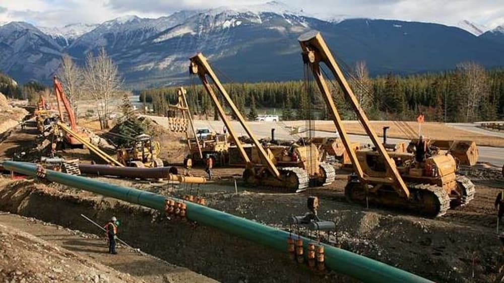 Blue-Collar Workers "Cautiously Hopeful" over Trans Mountain Pipeline Project Purchase